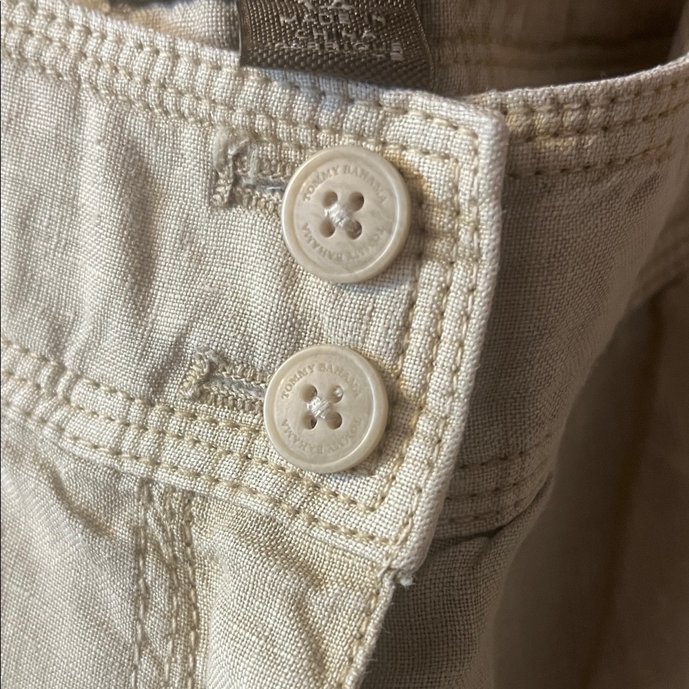Tommy Bahama Women's Light Tan Capris 14 - Picture 3 of 9